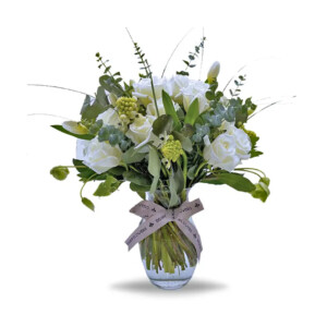 “Luxury florist Bridgehampton arrangement”